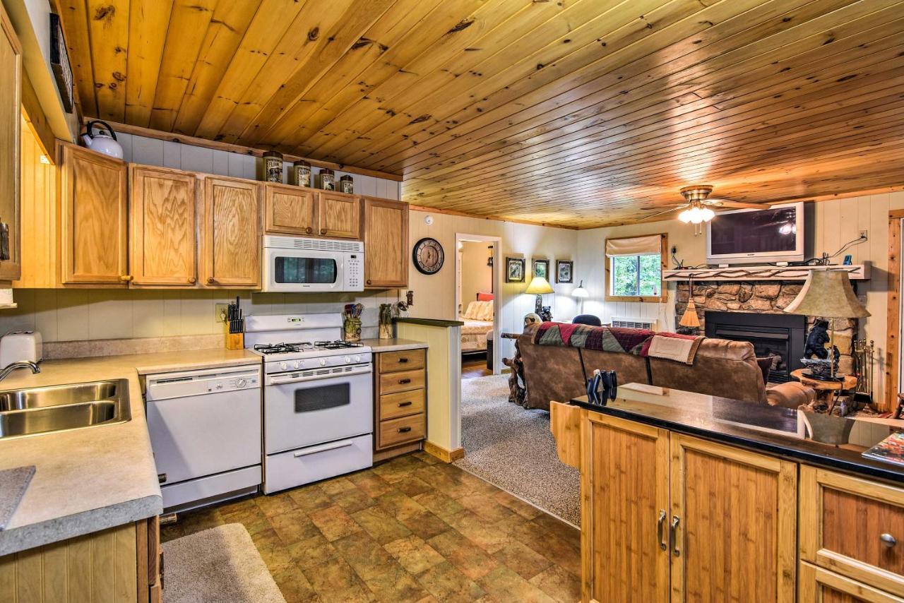 Robbinsville Cabin With Deck 3 Mi To Fontana Lake! Экстерьер фото