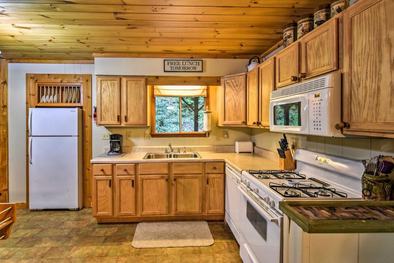 Robbinsville Cabin With Deck 3 Mi To Fontana Lake! Экстерьер фото